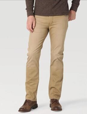 Wrangler Authentics Men’s 5 Pocket Jeans Size 40 X 30 Beige Tan Straight Leg New